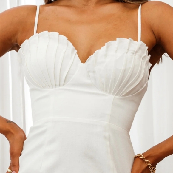 Selfie Leslie Avila Pintuck Pleat Bust Cami Strap Dress White - Picture 5 of 11